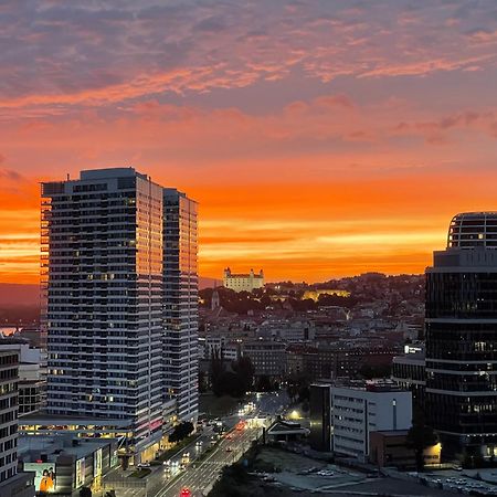 Sag 20Th Floor Klingerka Residence Castle View Free Parking Free Wifi Bratislava Exterior photo