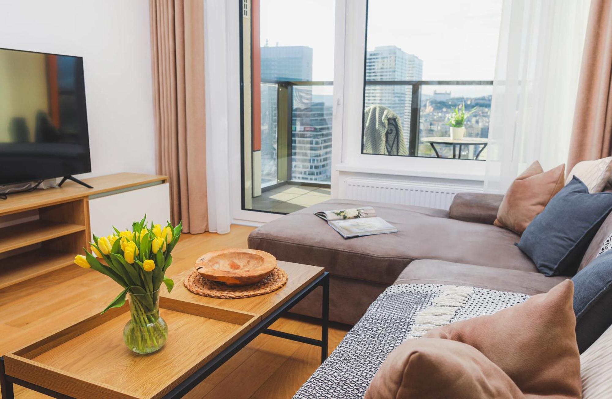 Sag 20Th Floor Klingerka Residence Castle View Free Parking Free Wifi Bratislava Exterior photo